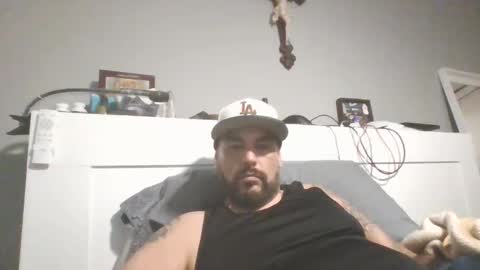 Snapshot of talllatino310 chatting on December 18, 2024, 6:43 am talllatino310 online show from December 18, 2024, 6:43 am