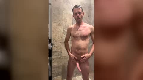 Snapshot of tallpaul_12345 chatting on January 15, 2026, 6:55 pm Tall Paul online show from January 15, 2026, 6:55 pm