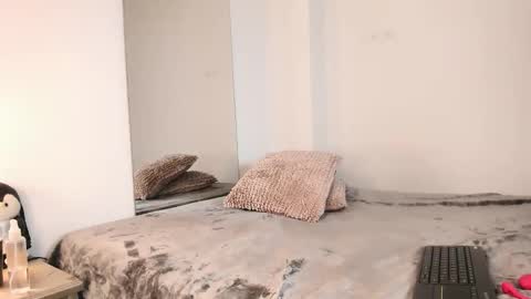 TallyTee online show from April 23, 2026, 2:57 am