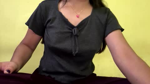 Tanya online show from November 25, 2025, 3:06 am