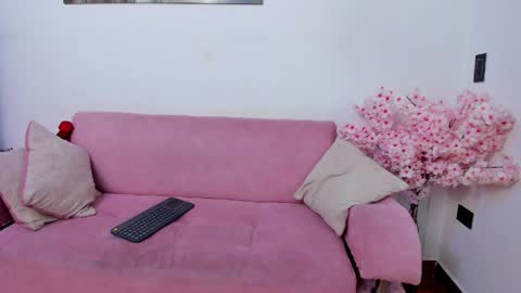 Snapshot of tamar4_f00x chatting on May 29, 2026, 1:09 pm Hi im sara online show from May 29, 2026, 1:09 pm