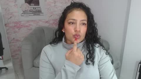 Tamara online show from November 18, 2025, 2:28 am