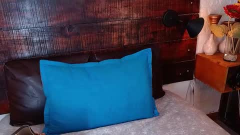    online show from December 27, 2024, 6:20 pm