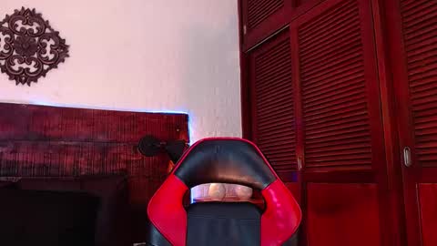    online show from January 9, 2025, 10:09 pm