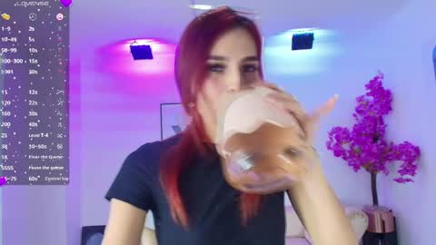 Snapshot of tamara_slimx chatting on April 28, 2026, 3:33 am Tamara online show from April 28, 2026, 3:33 am