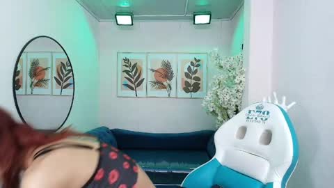 Snapshot of tamara_slimx chatting on May 7, 2026, 12:05 am Tamara online show from May 7, 2026, 12:05 am