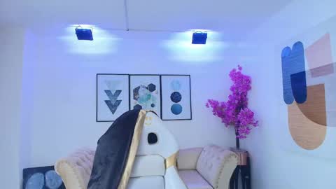 Snapshot of tamara_slimx chatting on May 26, 2026, 3:35 am Tamara online show from May 26, 2026, 3:35 am