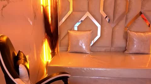 Tamara  online show from January 16, 2026, 12:20 pm