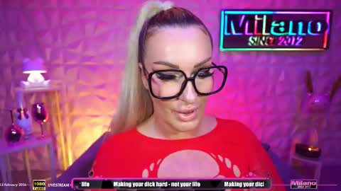 TamaraMilano online show from February 13, 2026, 9:05 am