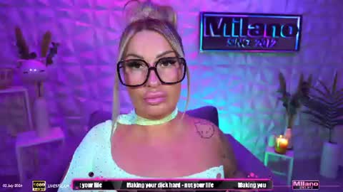 Snapshot of tamaramilano chatting on July 5, 2026, 8:21 am TamaraMilano online show from July 5, 2026, 8:21 am