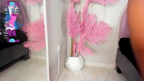 tamaramilleer online show from February 9, 2026, 3:43 am