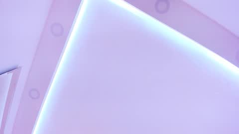 Tamhy online show from November 9, 2025, 1:53 pm