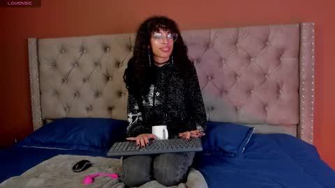 Snapshot of tamia_25 chatting on March 20, 2026, 1:16 pm TAMI online show from March 20, 2026, 1:16 pm