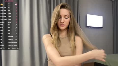 Melissa online show from April 15, 2026, 11:50 am