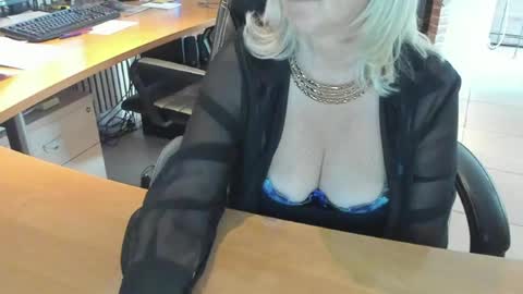 Snapshot of tammy4camfun chatting on June 17, 2026, 11:34 am Tammy online show from June 17, 2026, 11:34 am