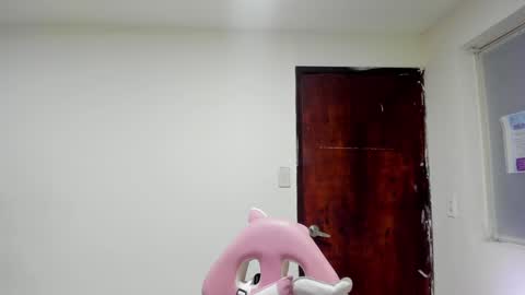 TAMMY  online show from January 6, 2025, 2:04 am