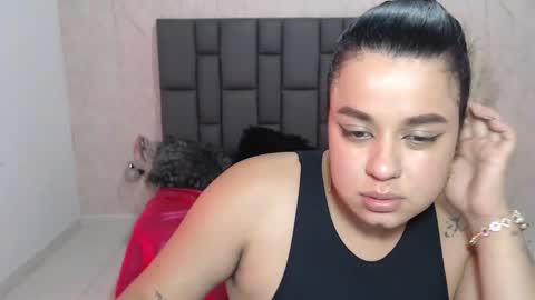 tammycooperr online show from January 8, 2025, 1:20 pm