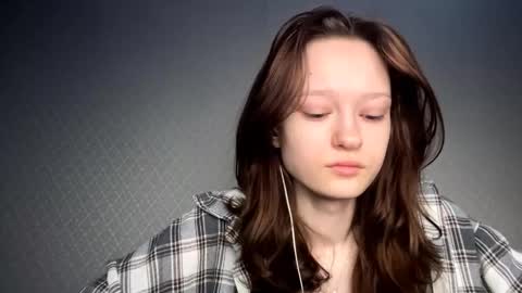 Adriana online show from March 8, 2026, 9:40 pm