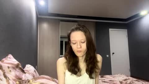 Adriana online show from March 29, 2026, 9:04 pm