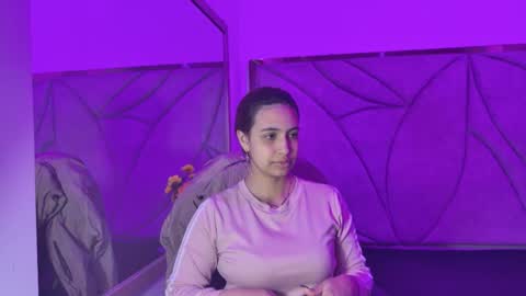 Tammy online show from November 18, 2025, 3:45 am