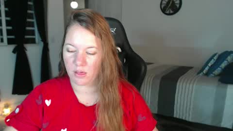 Snapshot of tamy_shine87 chatting on April 1, 2026, 5:30 am Im Samy online show from April 1, 2026, 5:30 am