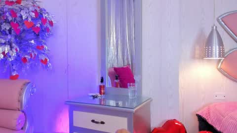 Tamy online show from February 14, 2025, 1:02 am