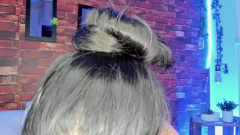 tania06 online show from September 9, 2025, 1:38 am