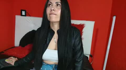 tania online show from November 4, 2025, 5:23 pm