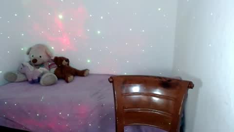 Snapshot of tania_rendon1 chatting on December 5, 2024, 10:12 am Tania online show from December 5, 2024, 10:12 am