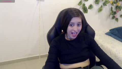 Tania  online show from December 30, 2024, 3:24 pm