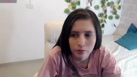 Tania  online show from September 28, 2025, 3:28 pm