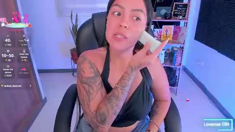 Tania Velvet online show from July 9, 2026, 4:44 pm