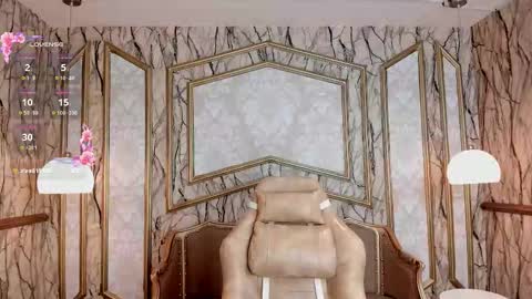 Tanisha  ONLINE GTM -5 7001400 online show from November 24, 2025, 12:27 pm