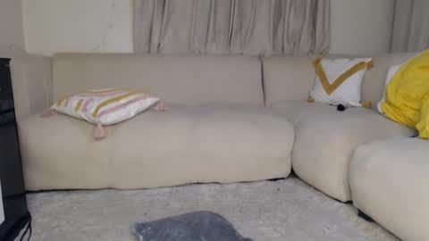tania online show from July 23, 2026, 1:58 am
