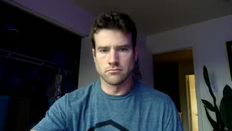 Dr. Love online show from February 9, 2025, 11:15 pm