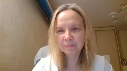 tanystar online show from November 27, 2025, 2:08 pm