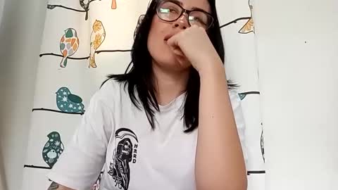 Snapshot of tara_joi chatting on May 7, 2026, 9:42 pm Tara online show from May 7, 2026, 9:42 pm