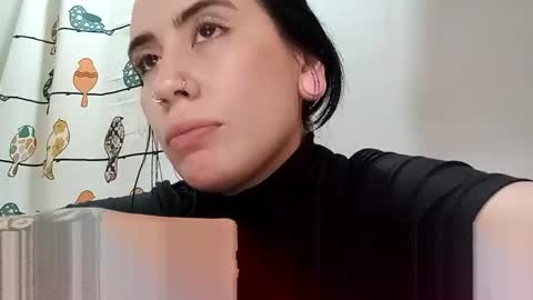 Snapshot of tara_joi chatting on May 11, 2026, 10:18 pm Tara online show from May 11, 2026, 10:18 pm