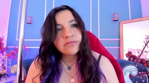 Tara online show from April 24, 2026, 2:47 am