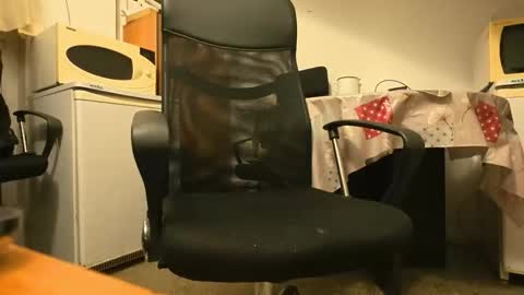 tarkan198 online show from November 19, 2025, 6:30 pm