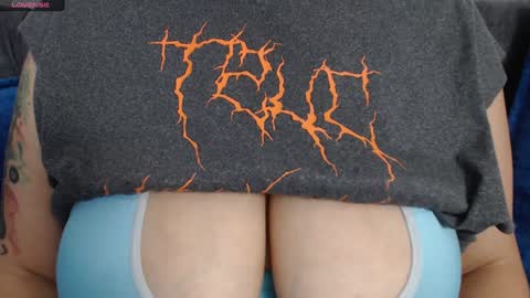 tarrant_ online show from February 4, 2025, 1:56 am