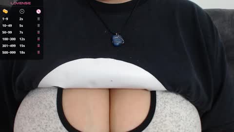 tarrant_ online show from February 15, 2025, 9:37 pm