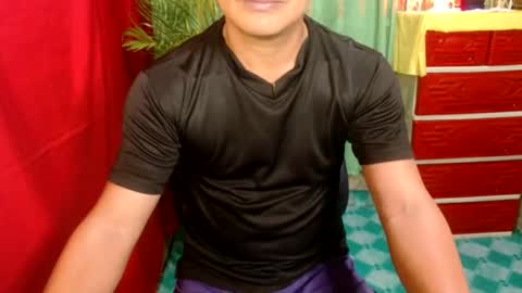 TARZAN online show from February 5, 2026, 7:51 pm