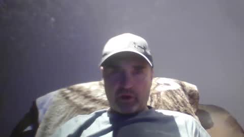 Snapshot of tarzeny77 chatting on January 24, 2025, 12:09 am tarzeny77 online show from January 24, 2025, 12:09 am