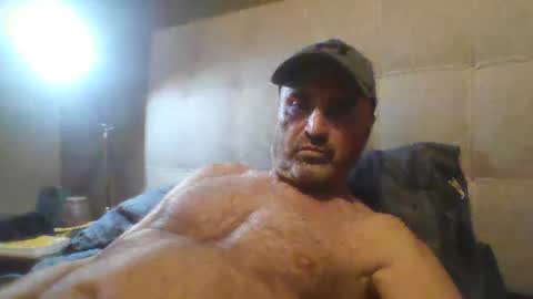 Snapshot of tarzeny77 chatting on October 14, 2025, 10:21 pm tarzeny77 online show from October 14, 2025, 10:21 pm