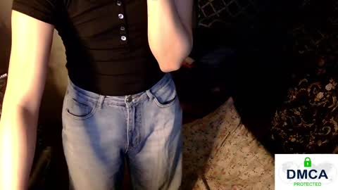 TashaKai online show from February 15, 2025, 4:23 pm