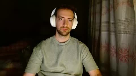 tastemyboner online show from October 1, 2025, 1:11 am