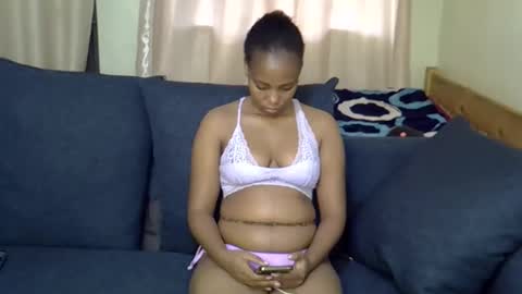 tastie_t online show from January 6, 2026, 10:08 am