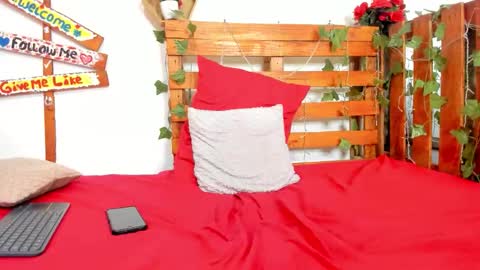 tasty_alan_ online show from October 10, 2025, 3:44 pm