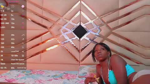 Snapshot of tastydarkchocolatee chatting on June 23, 2026, 12:58 pm tastydarkchocolatee online show from June 23, 2026, 12:58 pm